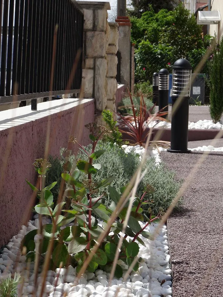 Hotel Akena Toulouse Le Prado - Proche Zénith 3*,