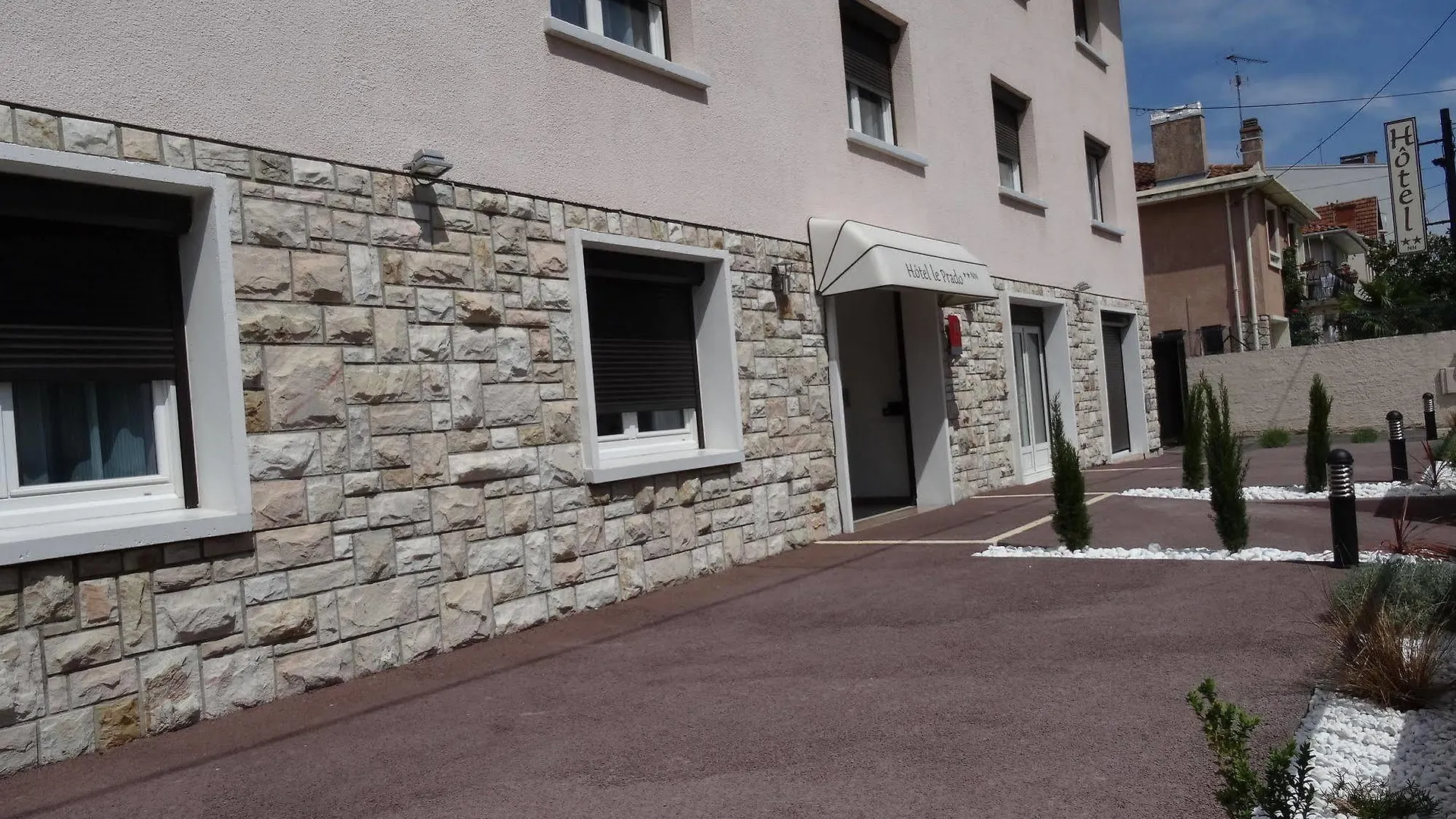 Hotel Akena Toulouse Le Prado - Proche Zénith 3*,